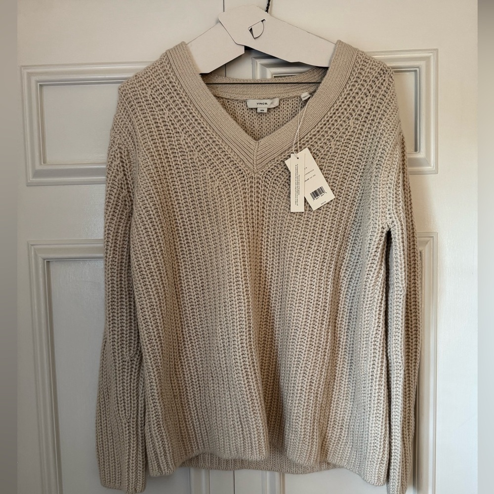 NWT Vince cable knit Sweater - size M